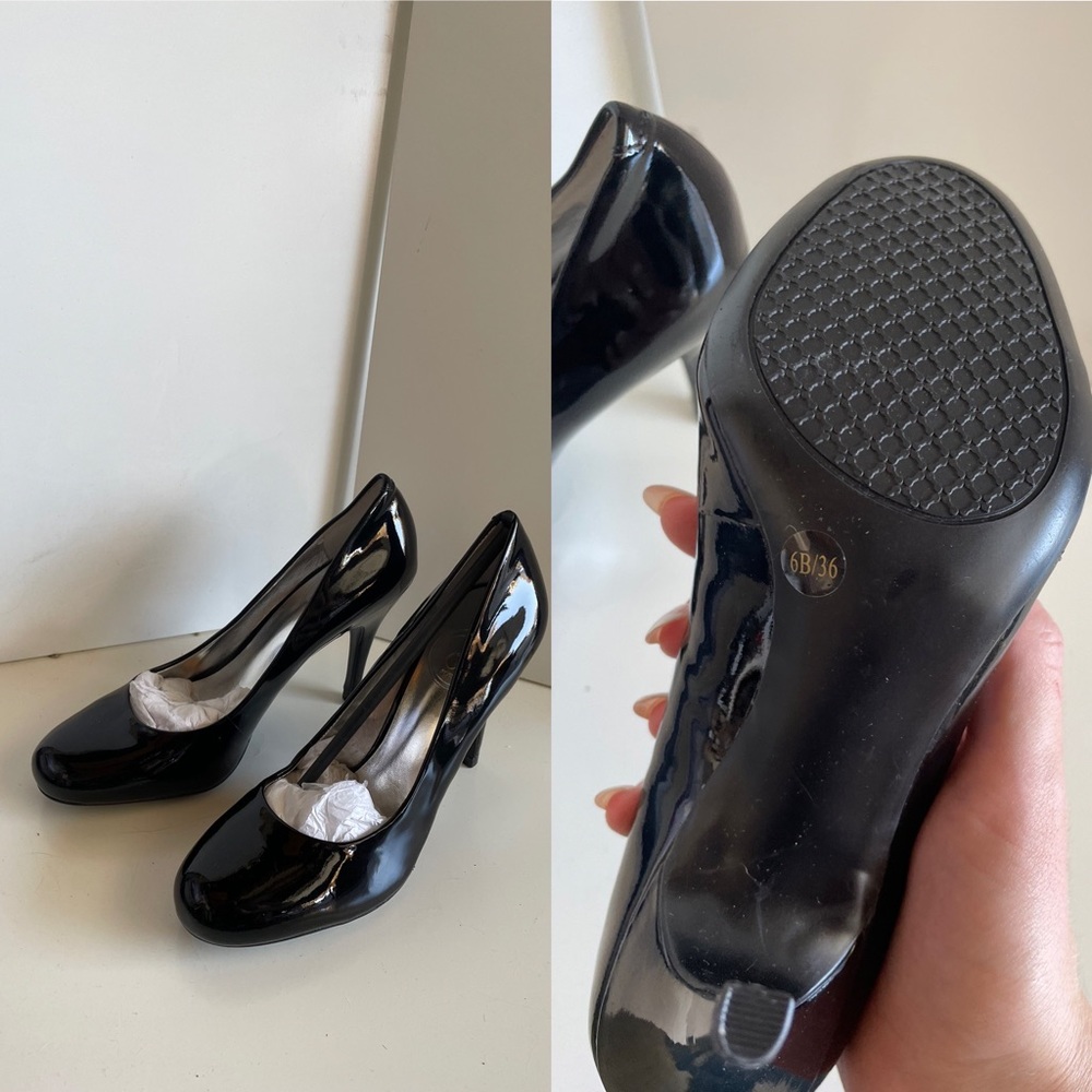 Classy black business heels like new condition